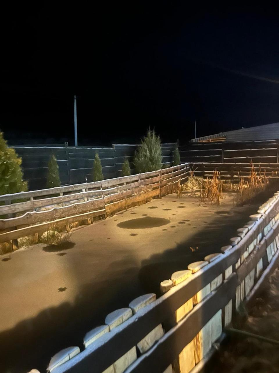 Котедж “Гуркало" Korchin エクステリア 写真